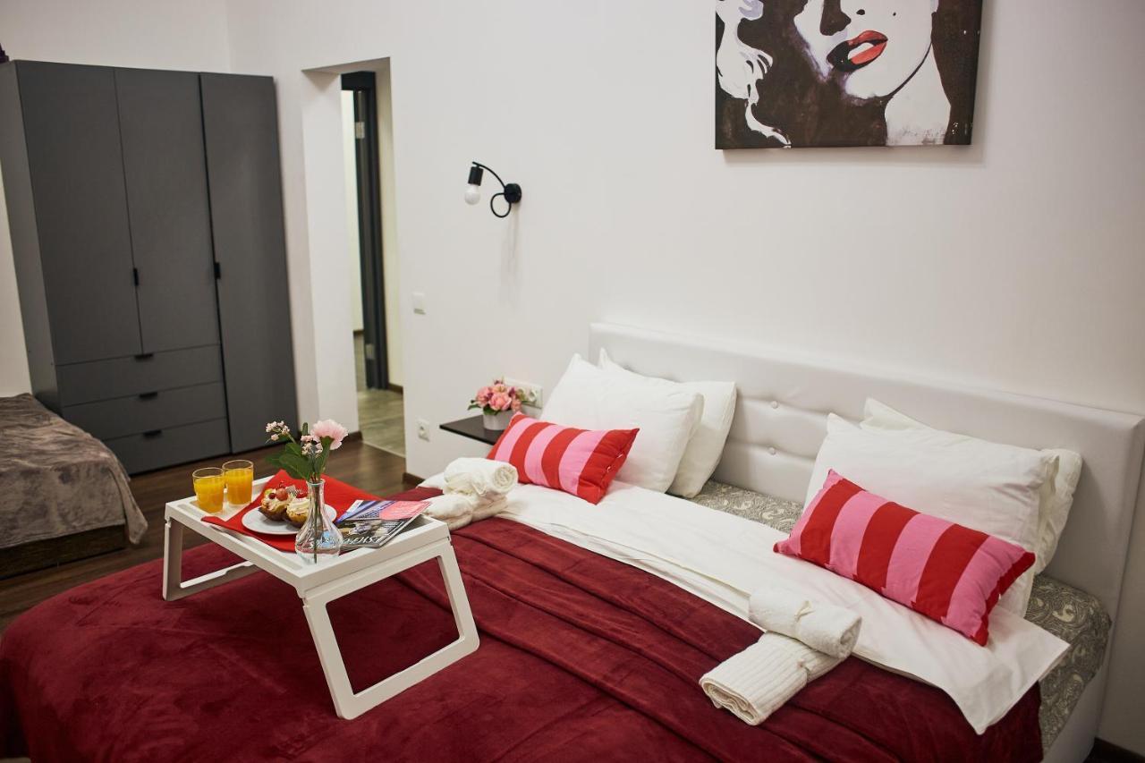Rv Old City Apartment Velyka Vasylkivska 28,Self Check-In 24Х7 Kiev Ngoại thất bức ảnh