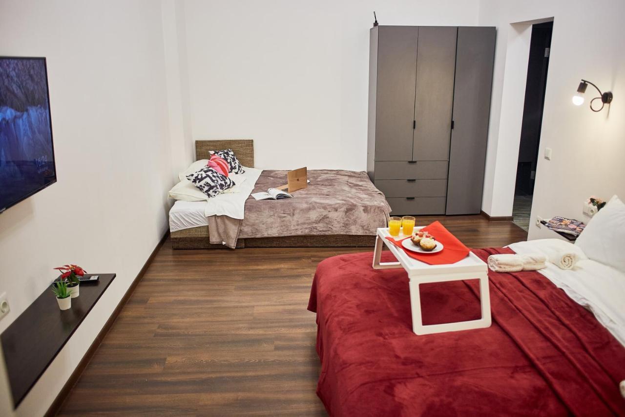 Rv Old City Apartment Velyka Vasylkivska 28,Self Check-In 24Х7 Kiev Ngoại thất bức ảnh