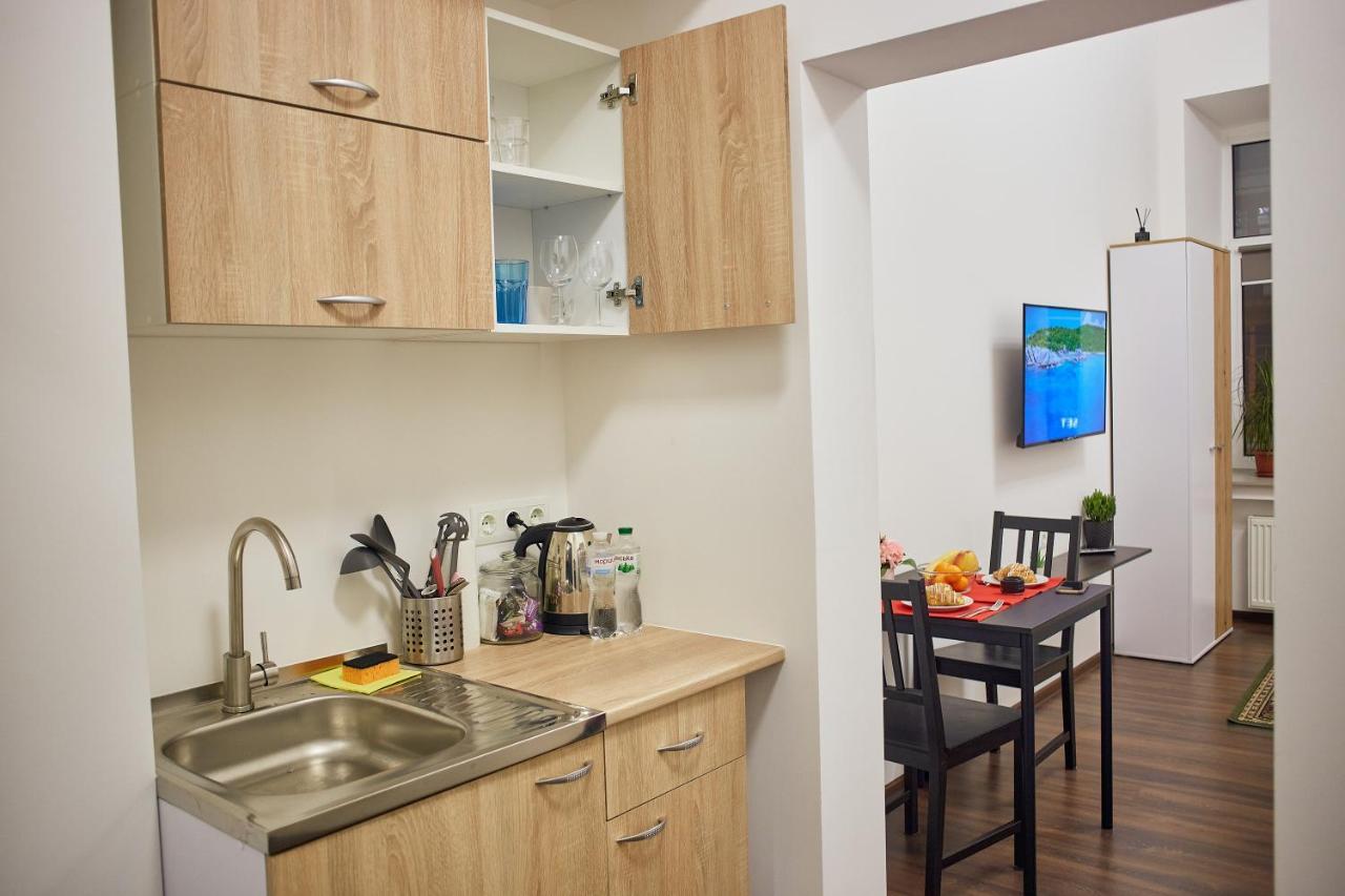 Rv Old City Apartment Velyka Vasylkivska 28,Self Check-In 24Х7 Kiev Ngoại thất bức ảnh